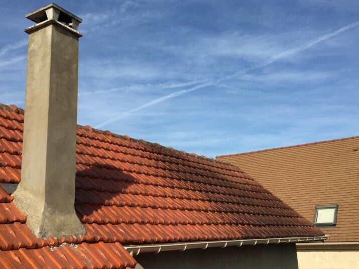 Nettoyage démoussage de toiture Saujon 17600